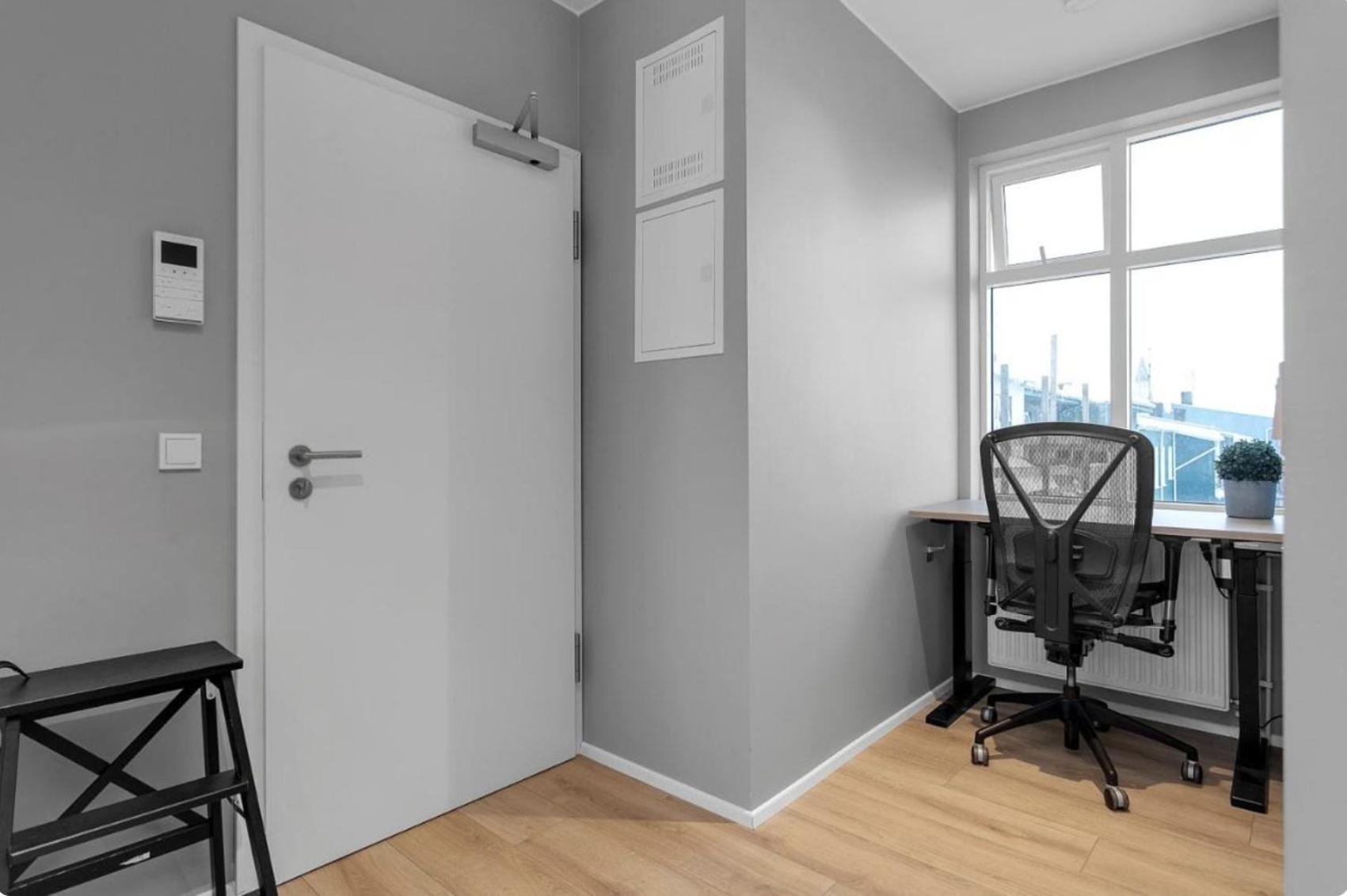 Cheerful Down Town Apartment Рейкьявик Экстерьер фото